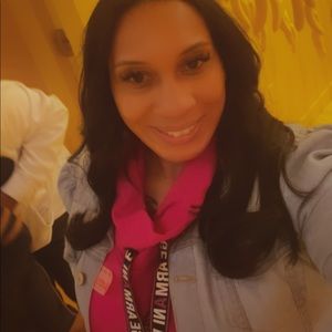 Meet your Posher, Krystal